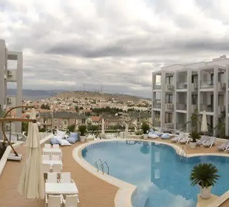 Kondo Suites
