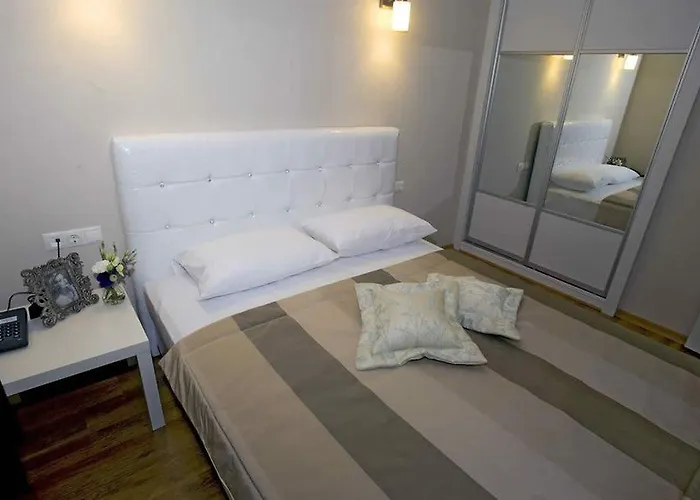 Kondo Suites Lägenhetshotell 4*