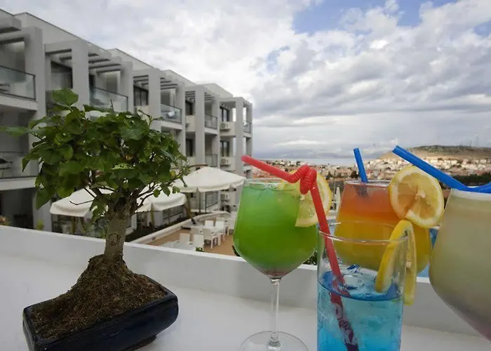 Kondo Suites Lägenhetshotell 4*