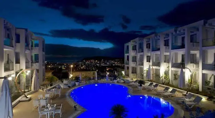 Kondo Suites Lägenhetshotell 4*