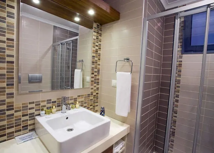 Kondo Suites Lägenhetshotell 4*